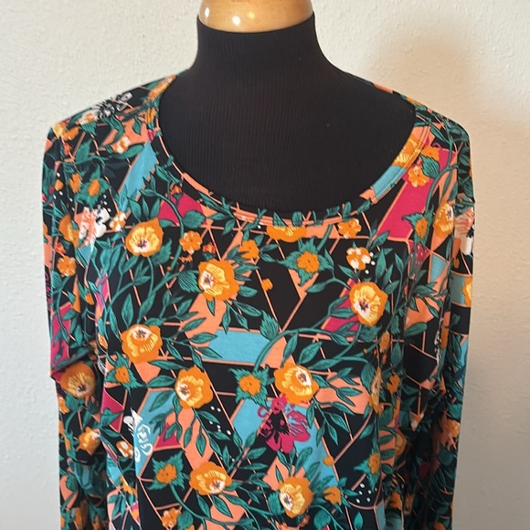 LulaRoe Debbie Floral Print Dress size 3X NWT - Picture 2 of 9